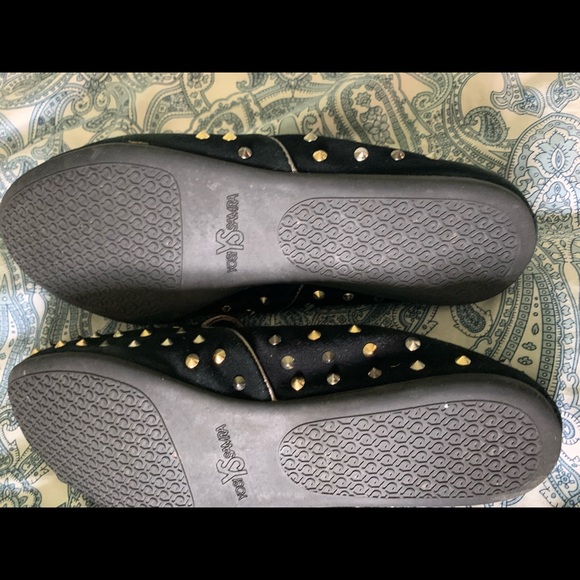 Yosi Samra ballet shoes. Black with multi spikes - Picture 3 of 4